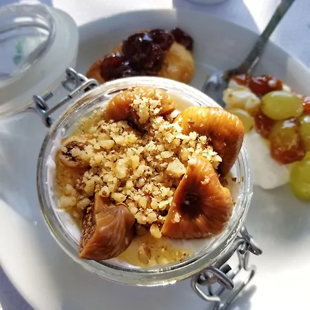 Отель Margarita